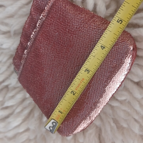 Anthropologie pouch - Picture 5 of 12